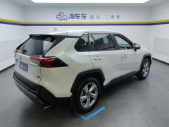 Toyota RAV4 Rongfang RAV4 2.0L CVT2WD Edition - ფოტო 2