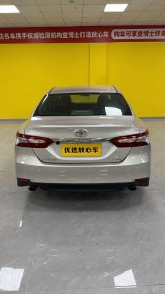 Toyota Camry 2.0G Luxury Edition - ფოტო 4