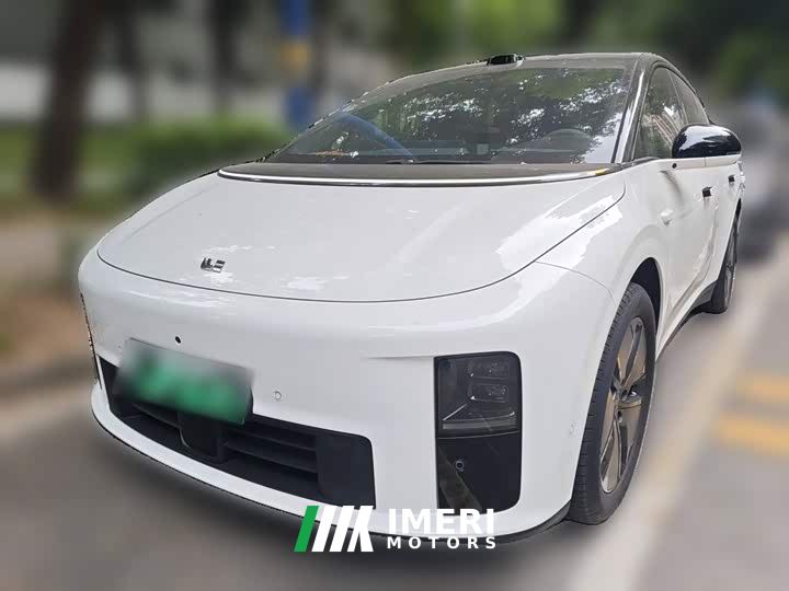 Li Auto i6 Two-Wheel Drive Standard - ავტომობილი ჩინეთიდან