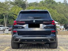 BMW X5 xDrive30Li Deluxe VersionM - ფოტო 5