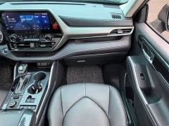 Toyota Highlander Dual-Engine 2.5L RWD Elite Edition 5-seater - ფოტო 5