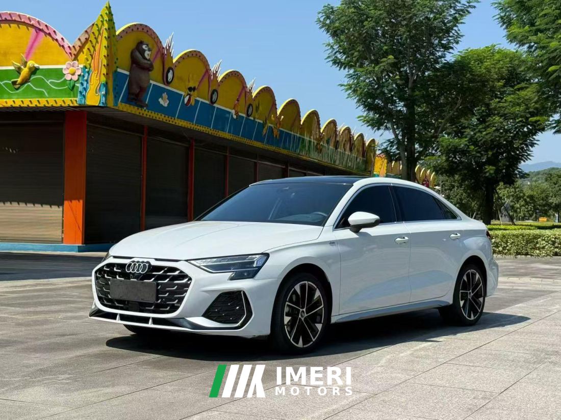Audi A3 A3L Limousine 35 TFSI Version - автомобиль из Китая