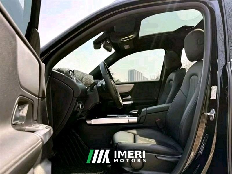 Mercedes-Benz GLB 200 Dynamic