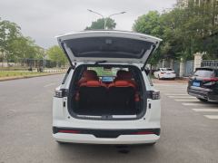 Dongfeng Yipai 008 BEV 636Max 6-seater - ფოტო 10