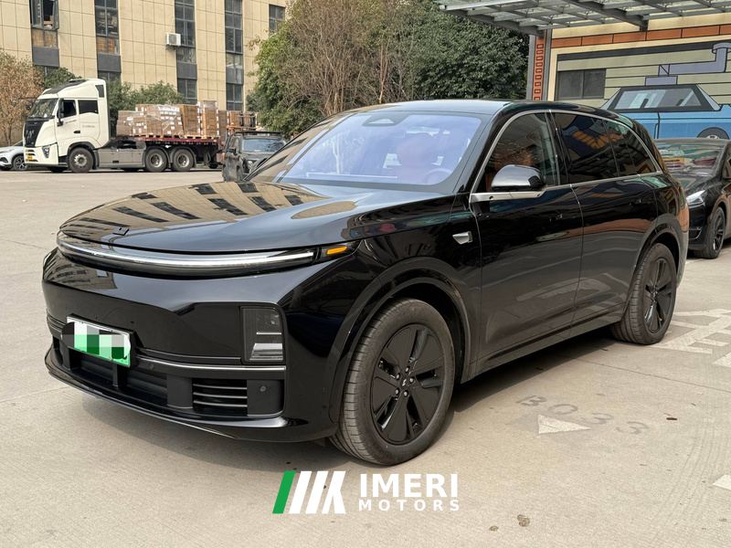 Li Auto L7 Pro Smart Refresh Edition - car from China