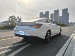 Hyundai Elantra 1.5L CVT Prestige Edition - photo 12