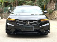 Honda Accord 260TURBO Luxury Edition - фото 2