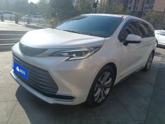 Toyota Sienna Dual-Engine 2.5L Prestige Edition - ფოტო 1
