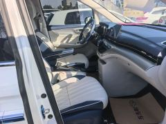 Roewe MG iMAX8 400TGI Premium - photo 9