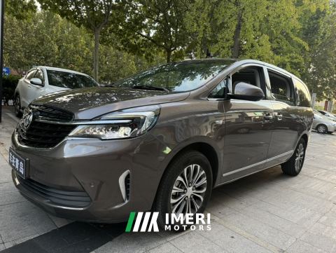 2022 Buick GL8 652T Premium Version 7 - автомобиль из Китая