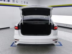 Geely Emgrand Champion 1.5L CVT Luxury - фото 7