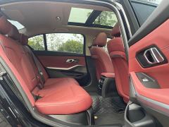 BMW 3 Series 325i M Sport Package - ფოტო 11