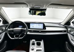 Chery Arrizo 8 1.6T - photo 4