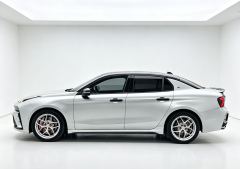 Lynk & Co 03 2.0T T5 Dual Clutch 2WD Strong Pro 5-seater - фото 9