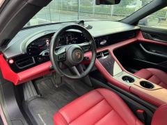 Porsche Taycan - ფოტო 11