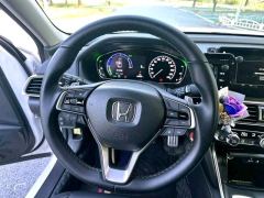 Honda Accord 260TURBO Luxury Edition - фото 6