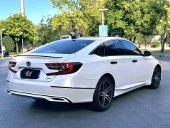 Honda Accord 260TURBO Luxury Edition - фото 9