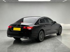 Mercedes-Benz E Class E-Class E 300 L Luxury - photo 14