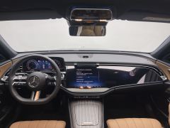 Mercedes-Benz E Class E-Class E 300 L Luxury - photo 6