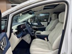Buick GL8 Luxun 2.0T First Edition - ფოტო 10