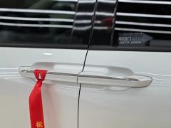 Buick GL8 Luxun 2.0T First Edition - ფოტო 18