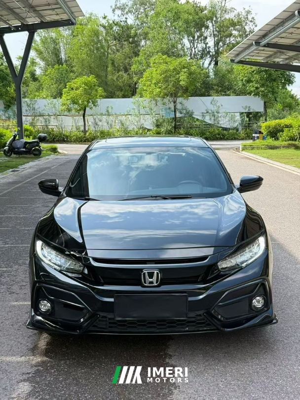 Honda Civic HATCHBACK 220TURBO CVT Trendy and cool