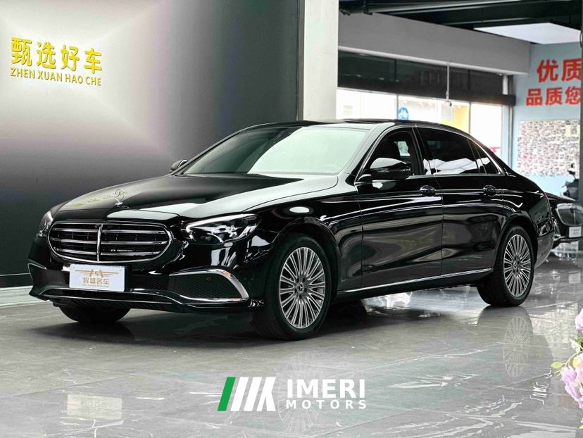Mercedes-Benz E Class E-Class Facelift E 300 L Luxury