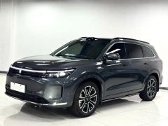 AITO M7 1.5T 240km PLUS Edition 5 - photo 1