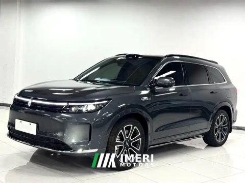 2024 AITO M7 1.5T 240km PLUS Edition 5 - автомобиль из Китая