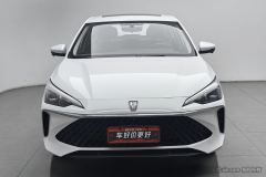 Roewe MG i5 1.5L CVT Prestige - ფოტო 3
