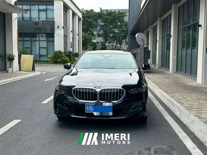 BMW 5 Series 530Li Premier M Sport Package