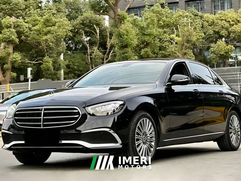 Mercedes-Benz E Class E-Class E 300 L Sport Fashion Edition - автомобиль из Китая
