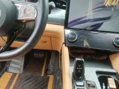 Lynk & Co 09 EM-P 2.0T 60km Halo 7-seater - фото 13
