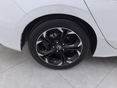 Honda Civic HATCHBACK 240TURBO CVT Edition - photo 6