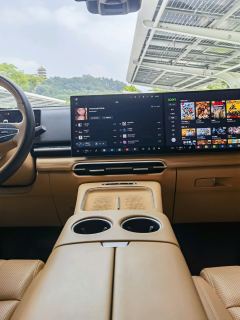 Voyah Dreamer Edition 1.5T 235km AWDFlagship Edition - photo 17