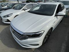 Volkswagen Jetta 280TSI Luxury Version - фото 1