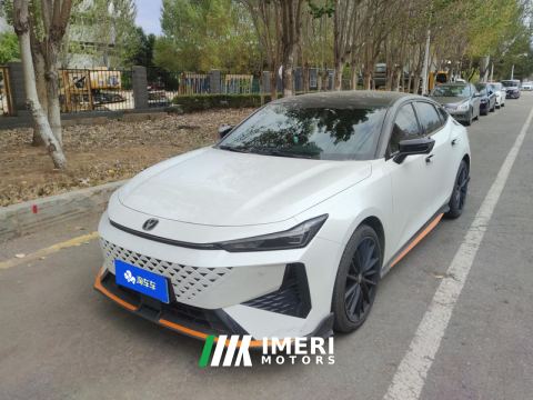 2024 Changan UNI-V 1.5T Premium Sport - автомобиль из Китая