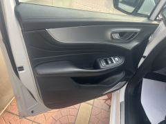 Roewe MG iMAX8 400TGI Premium - ფოტო 3