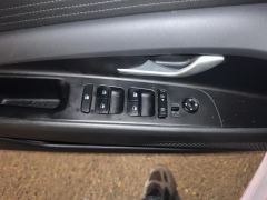 Hyundai Elantra 1.5L CVT Leading Edition - photo 13