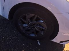 Hyundai Elantra 1.5L CVT Leading Edition - photo 6