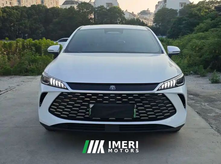 BYD Qin PLUS DM-i Smart Driving Edition 1.5L 120km Elite Edition