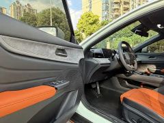 Changan UNI-V 1.5T PHEV Version - ფოტო 10