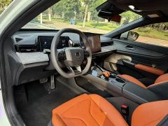 Changan UNI-V 1.5T PHEV Version - ფოტო 8