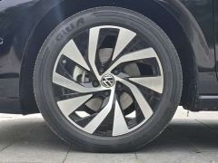 Volkswagen Passat Distinguished Edition 380TSI Longyao Edition - фото 17