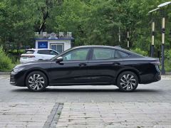 Volkswagen Passat Distinguished Edition 380TSI Longyao Edition - фото 3