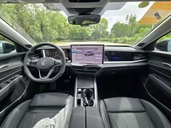 Volkswagen Passat Distinguished Edition 380TSI Longyao Edition - фото 6