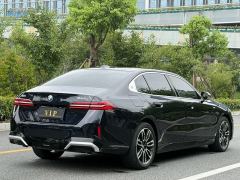 BMW 5 Series 530Li Luxury Edition Premium Package - photo 9