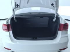 Volkswagen Santana 1.5L Manual Stylish Edition - фото 7