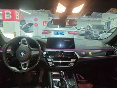 BMW 5 Series (Imported) 530i Elegance M Sport Package - ფოტო 3