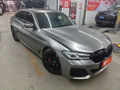 BMW 5 Series (Imported) 530i Elegance M Sport Package - ფოტო 8